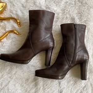 MICHAEL SHANNON | BROWN LEATHER HEELS BOOTIES